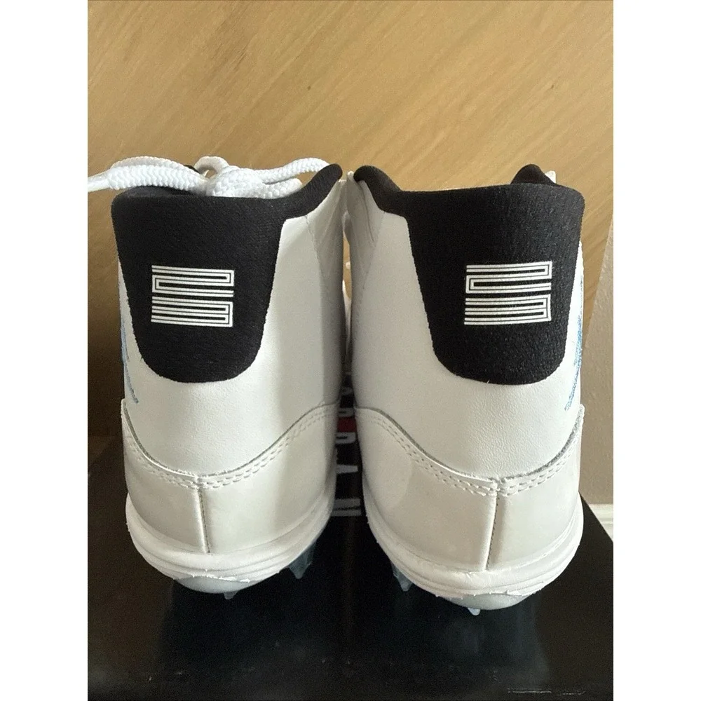 Air Jordan 11 Mid TD Football Cleats White Legend Blue HM7324-104 Men's Size 9